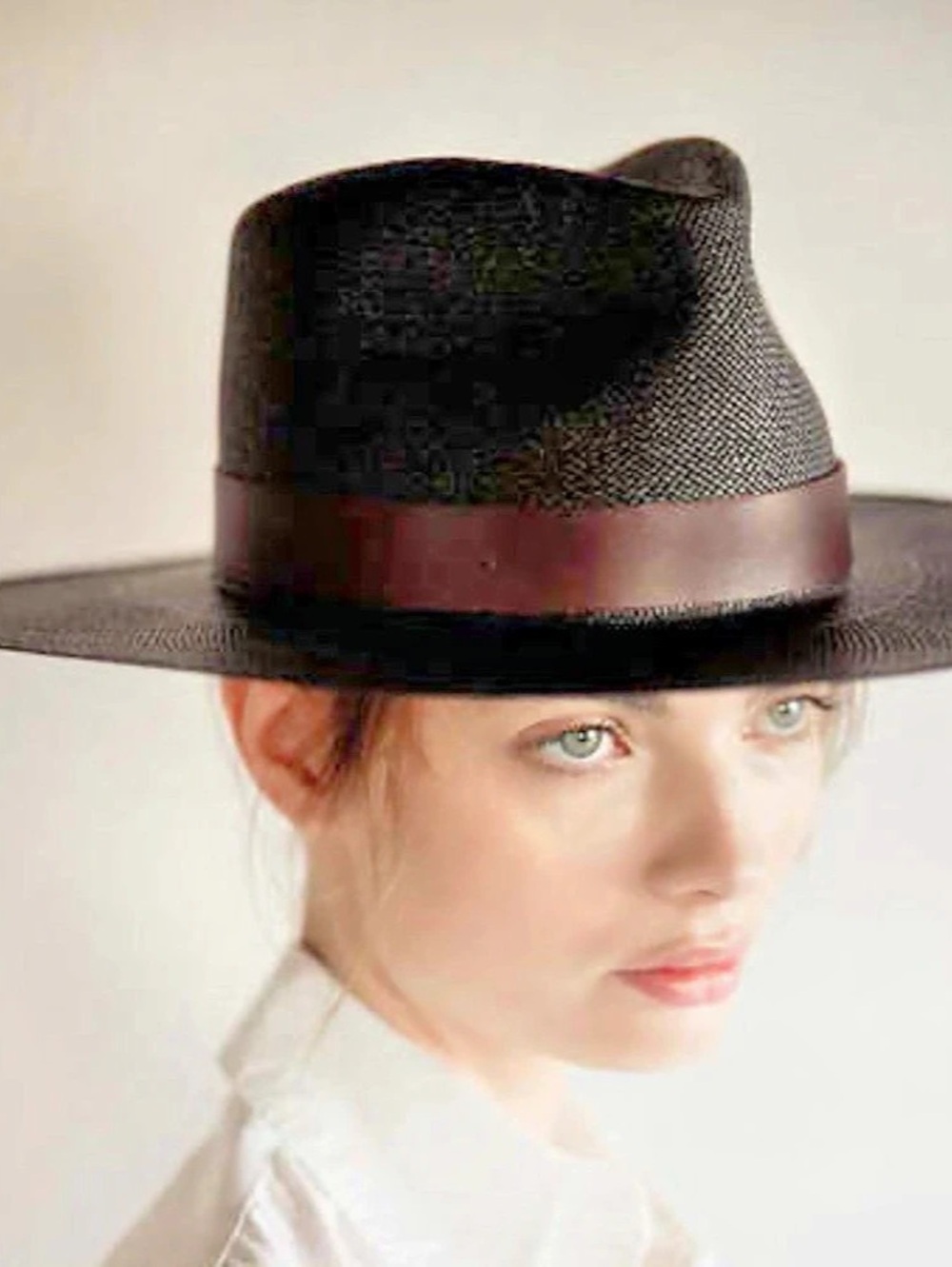 WYETH Straw Hat NWT